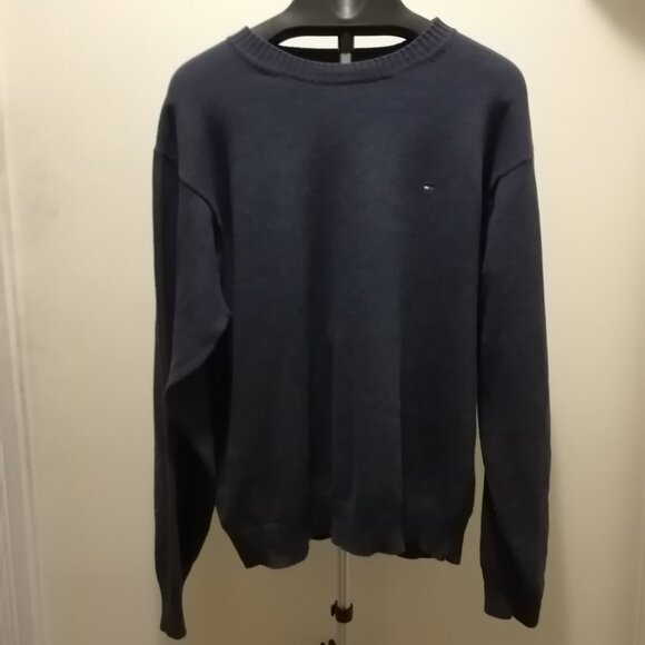 Tommy Hilfiger Classic Crewneck Sweater in Navy - Picture 6 of 7